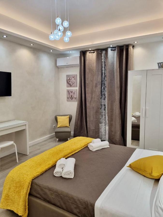 Apartment Close To The Coloseum, 2 Minutes Walk From Metro A Экстерьер фото