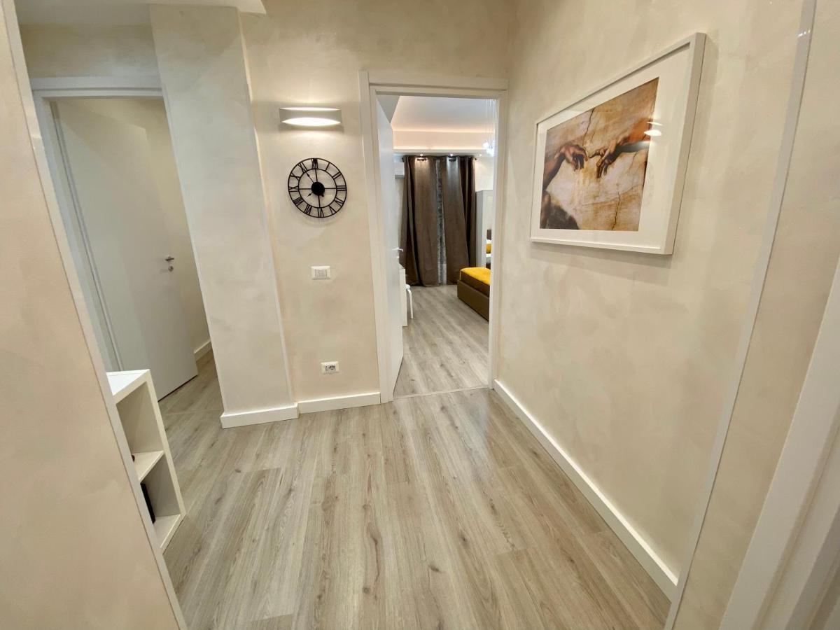 Apartment Close To The Coloseum, 2 Minutes Walk From Metro A Экстерьер фото