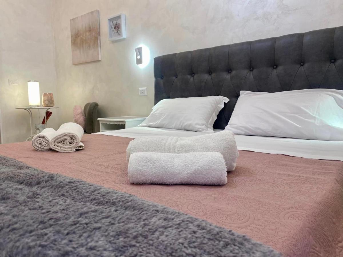 Apartment Close To The Coloseum, 2 Minutes Walk From Metro A Экстерьер фото