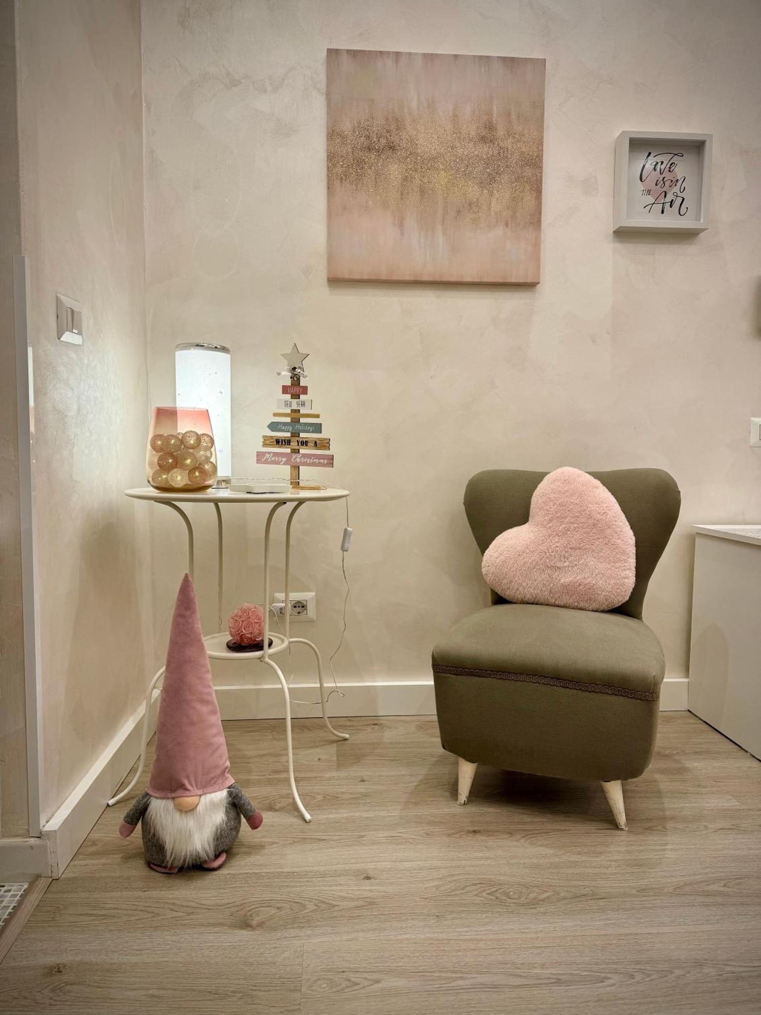 Apartment Close To The Coloseum, 2 Minutes Walk From Metro A Экстерьер фото
